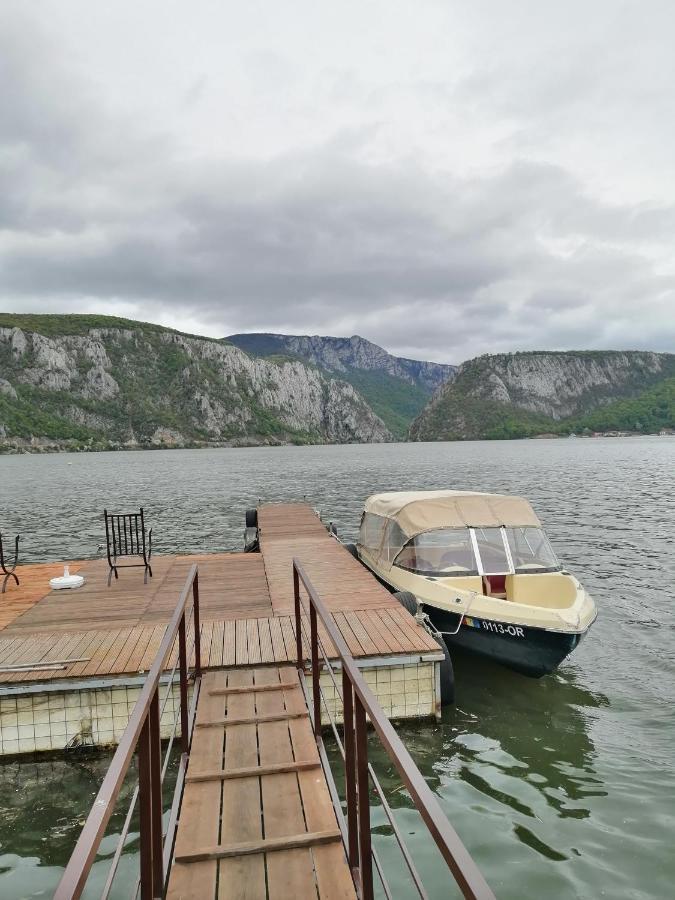 Vila Hercules Dubova Zewnętrze zdjęcie