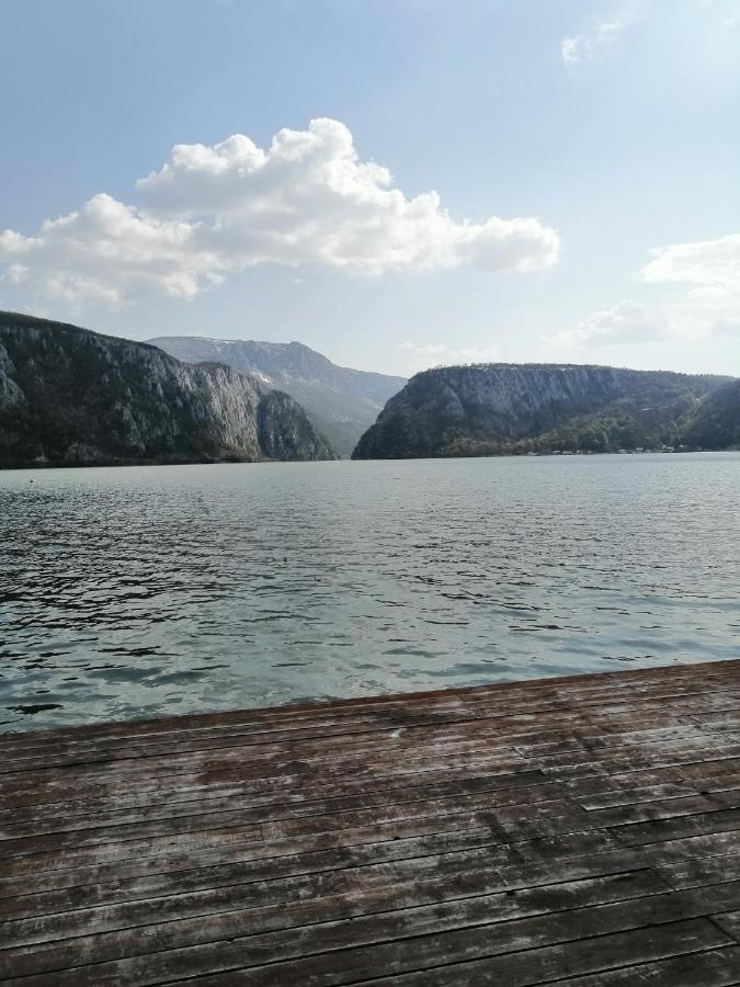 Vila Hercules Dubova Zewnętrze zdjęcie